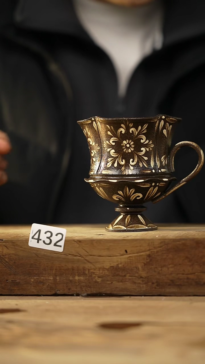 【闪购商品】瓷片新品！设计师款手绘/咖啡杯 听歌