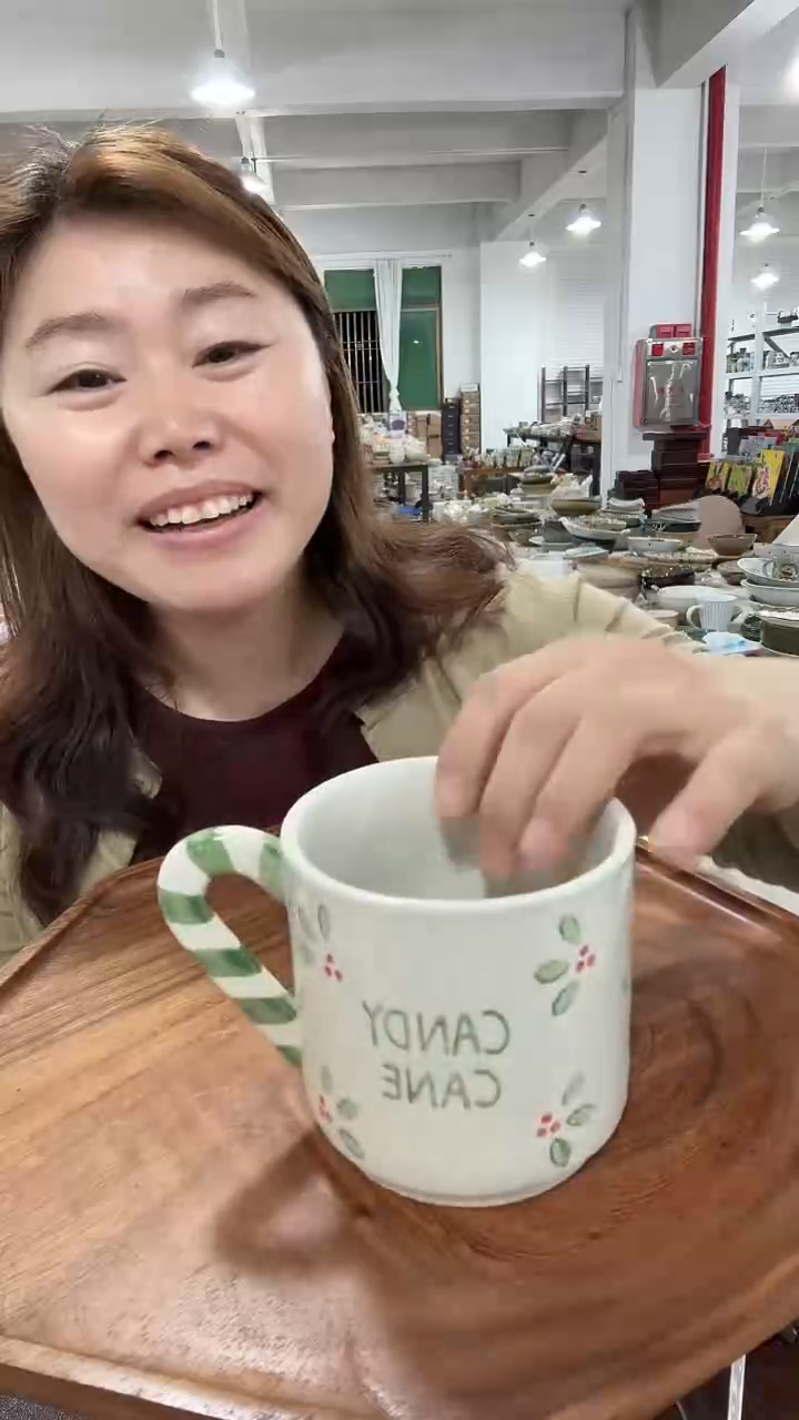 瓷绿色拐糖马克杯
