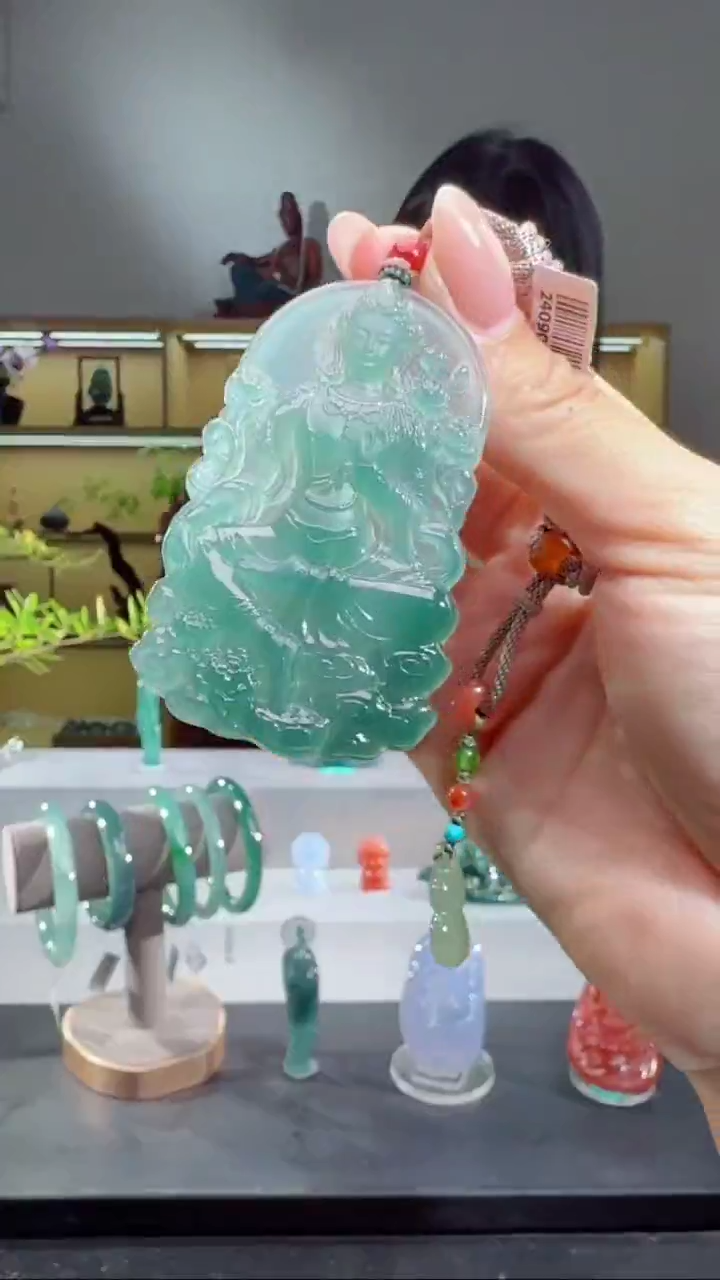 吊坠(不含链)未镶嵌翡翠度母（多样性发其一）