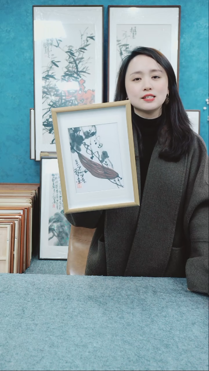 【闪购商品】国画10寸本土老师木质摆台