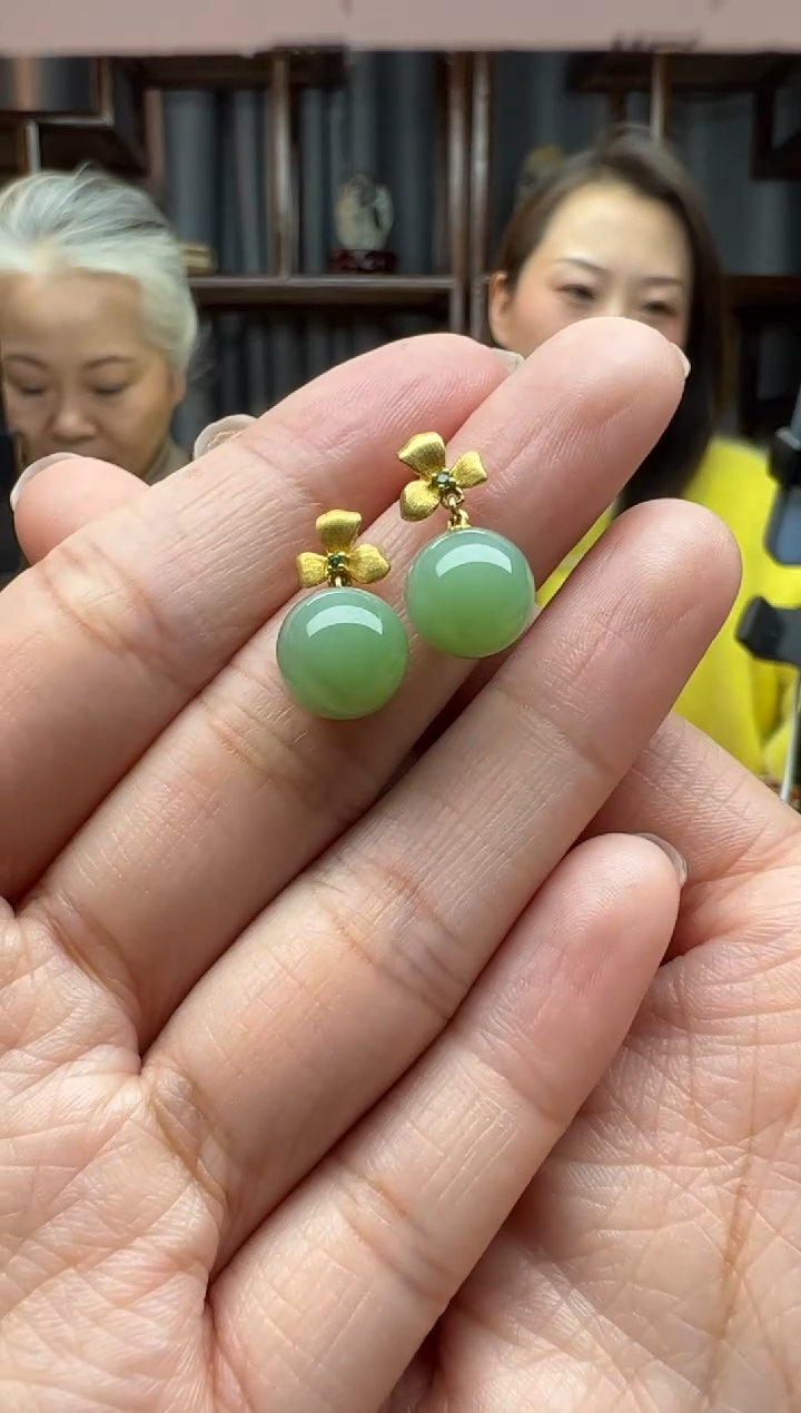 【闪购商品】和田玉颈饰18K金镶嵌耳饰