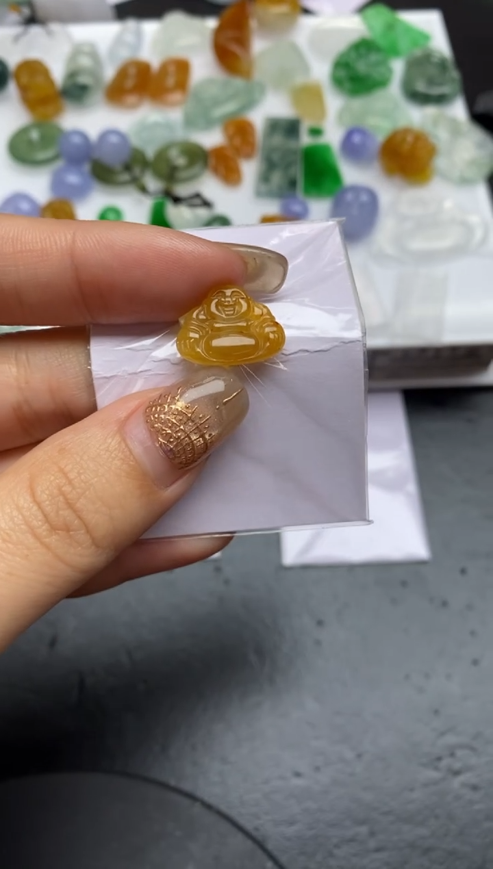 【闪购商品】定制翡翠未镶嵌翡翠毛货~