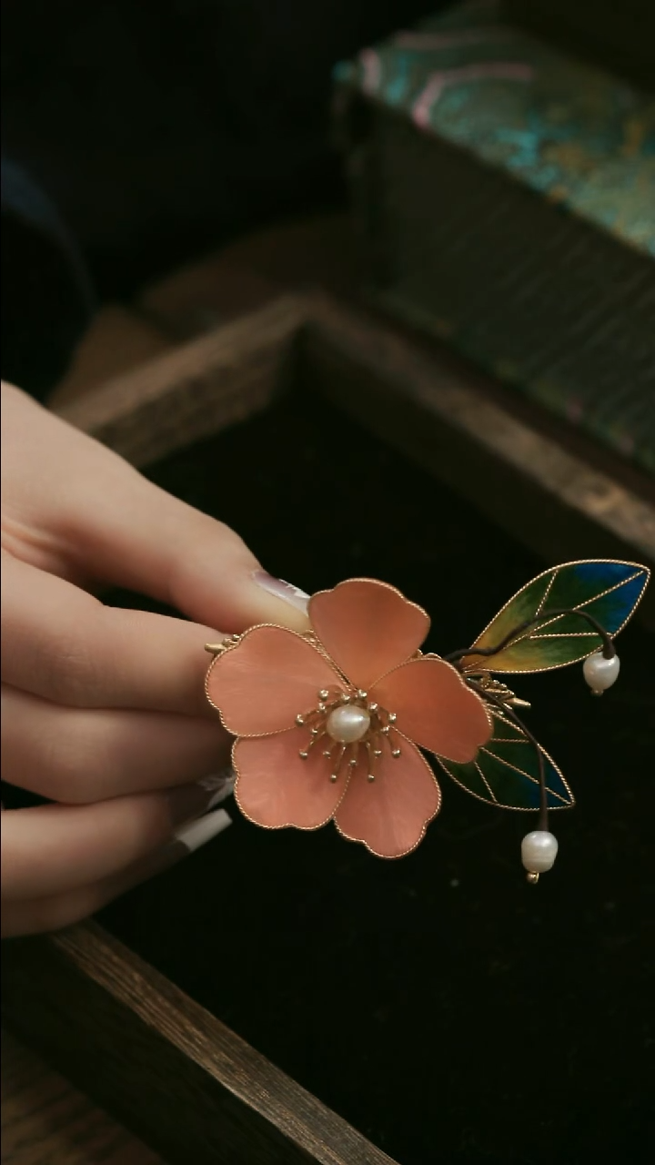 刺绣湘传礼纯手工发夹