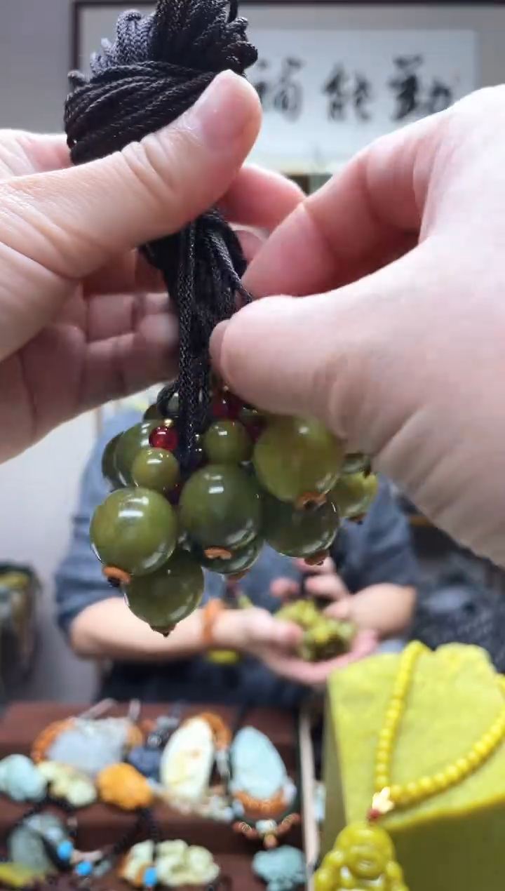 未镶嵌岫玉吊坠多样性发货 拍一发一