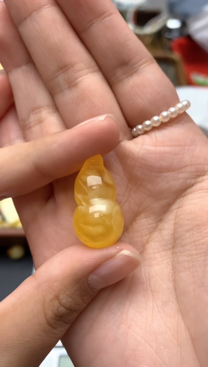 【闪购商品】琥珀珠宝奇石未镶嵌144琥珀蜜蜡花粉有纹小坑介意勿拍