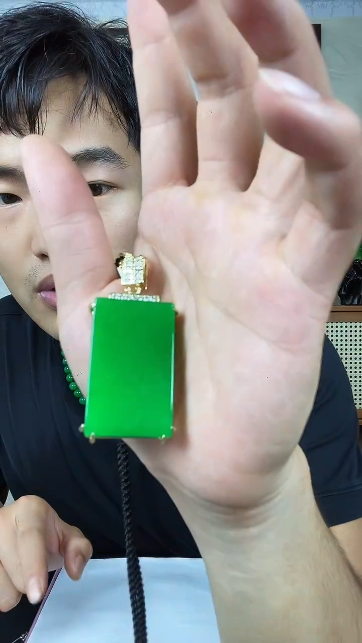 吊坠(赠链)14K金镶嵌翡翠D12