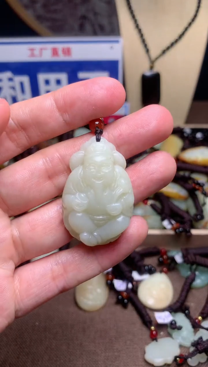 【闪购商品】和田玉颈饰未镶嵌1