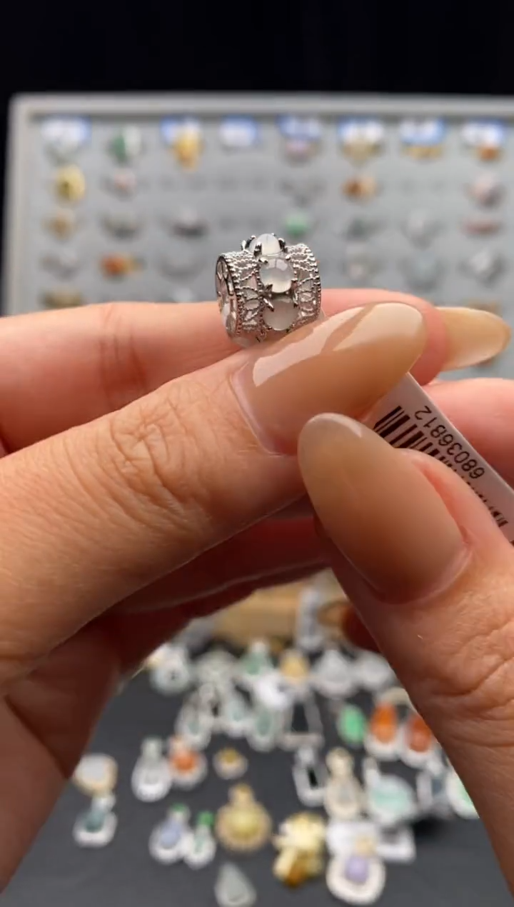 银S925镶嵌戒指翡翠天然A货翡翠