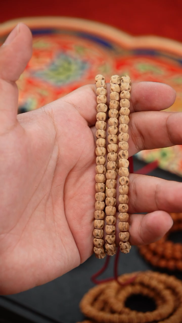 【闪购商品】柏香籽/百香籽吊坠玉化满鬼