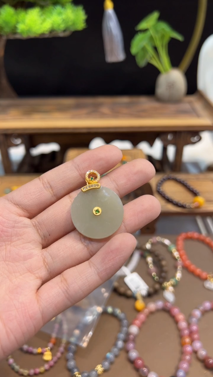 【闪购商品】和田玉吊坠(不含链)未镶嵌吊坠@@