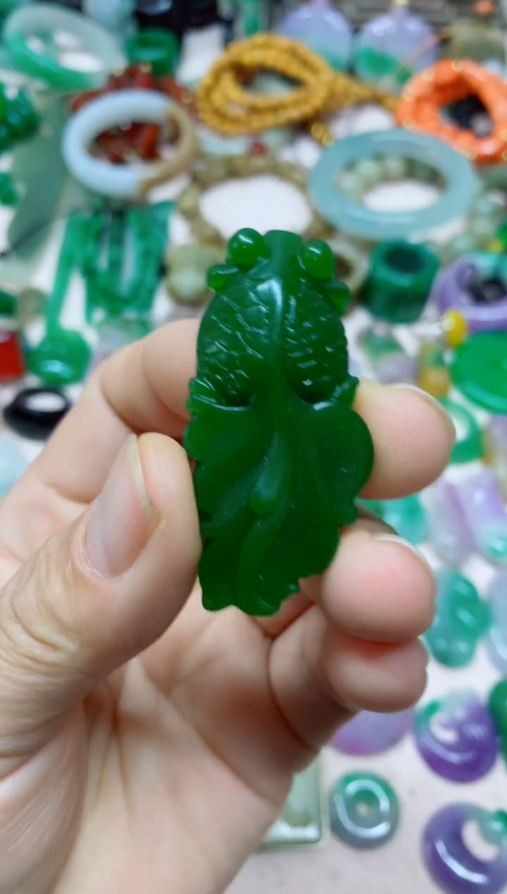 【闪购商品】11直播间的实时画面
