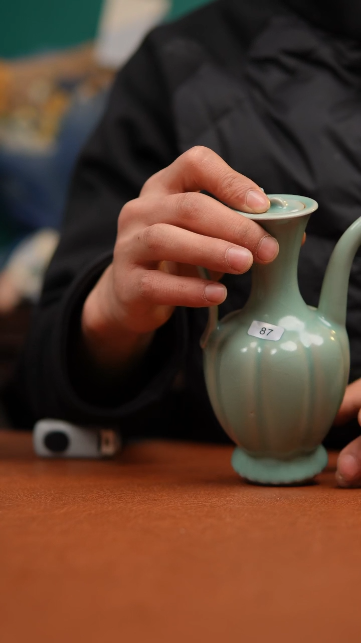【闪购商品】瓷片87号原产地原矿仿古执壶大瑕福利