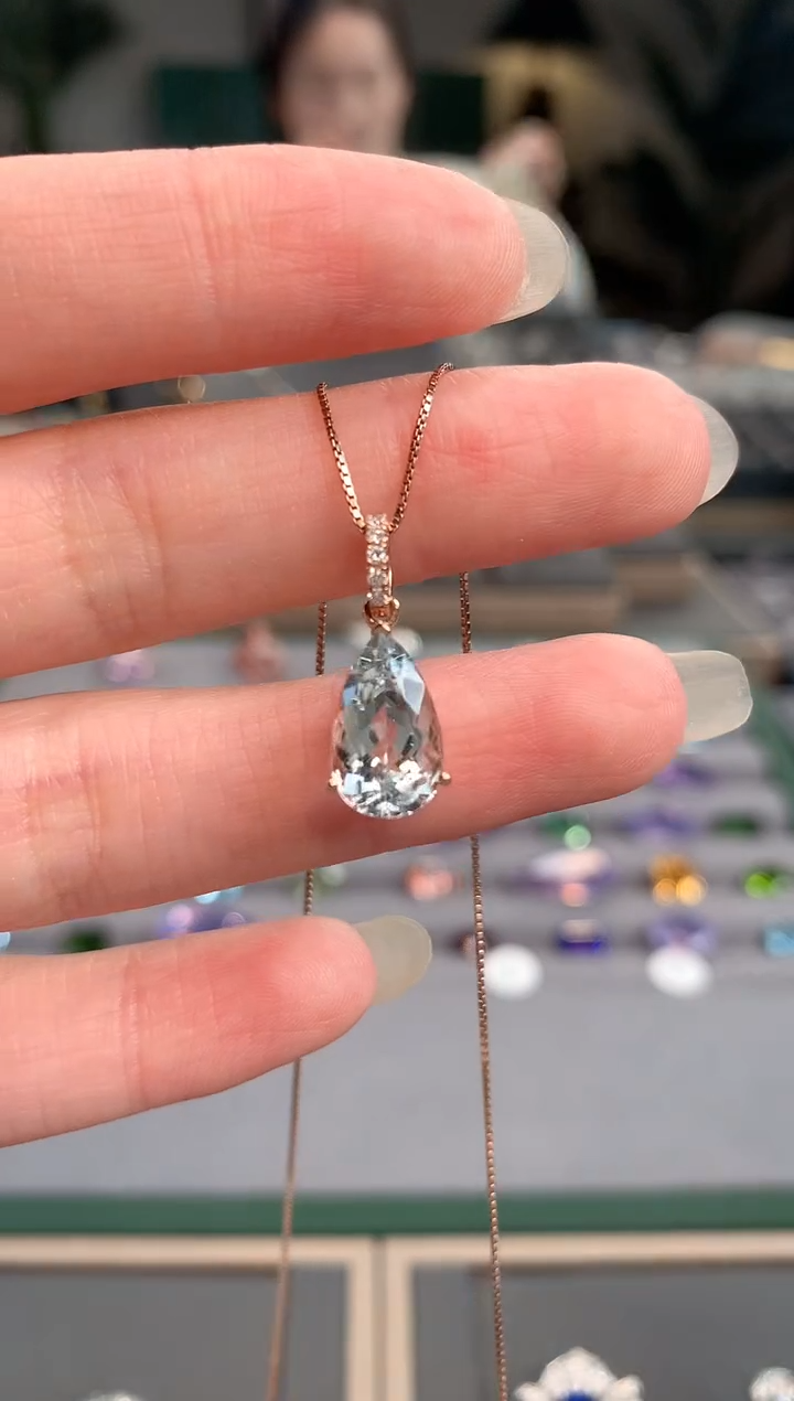 【闪购商品】海蓝宝石吊坠(不含链)18K金镶嵌海蓝宝石