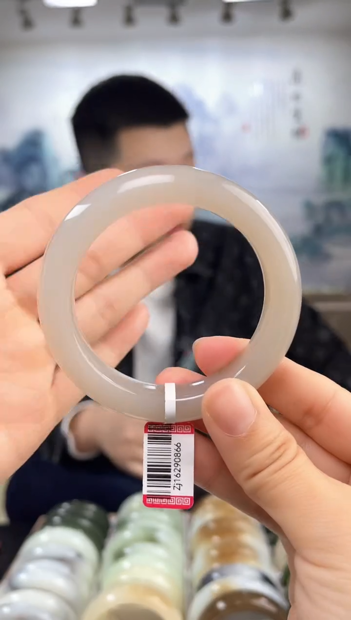 【闪购商品】和田玉手镯未镶嵌54+圈口0866