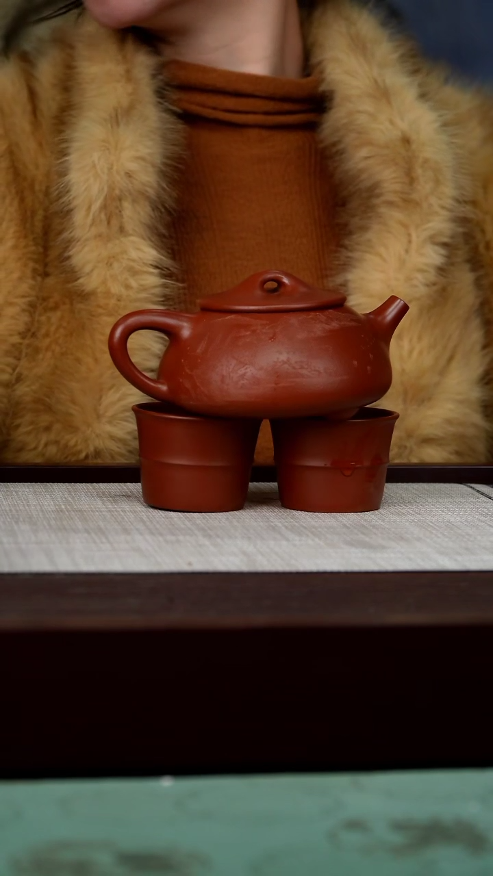 【闪购商品】350C宜兴原矿紫砂壶茶壶