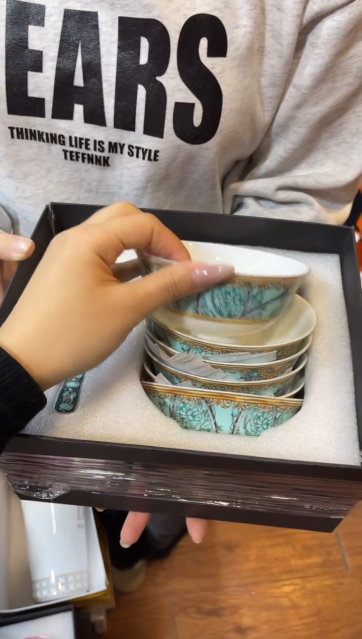 杯鸿辉家品牌瓷器，京东包邮！