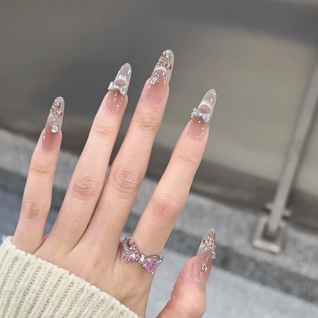 奶灰豹纹水润清透穿戴甲