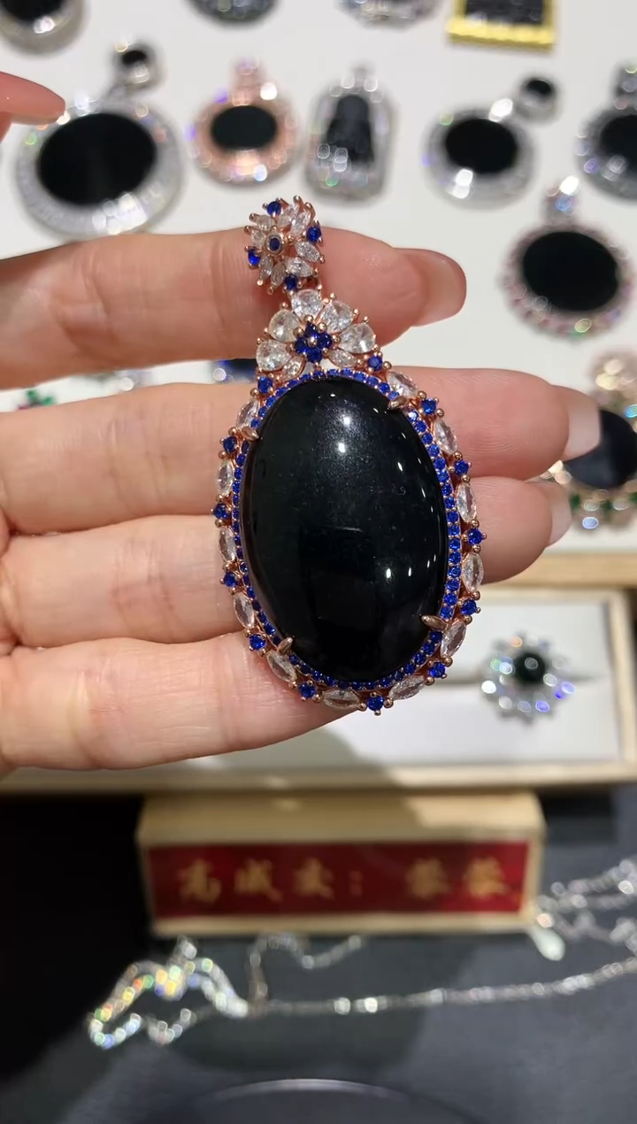 【闪购商品】翡翠吊坠(不含链)银S925镶嵌27多人多样性随机发货1件