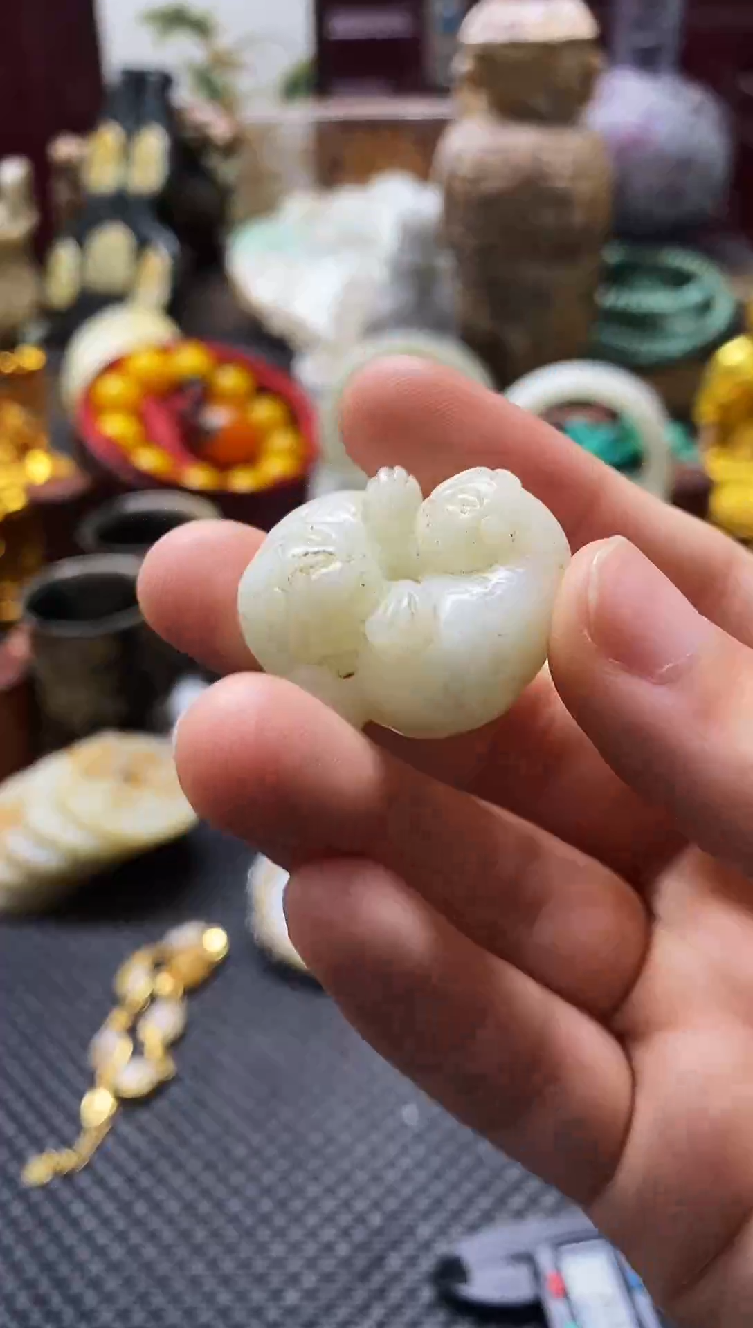 未镶嵌和田玉挂件双獾