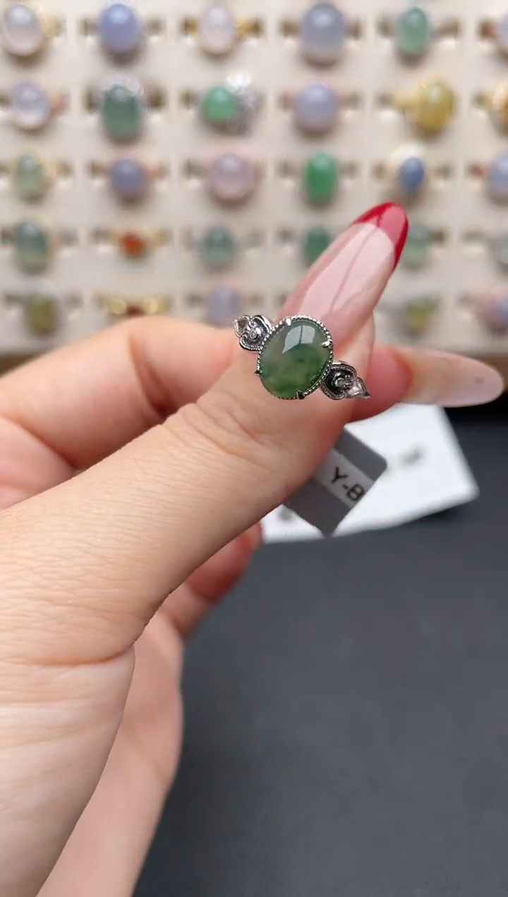 【闪购商品】翡翠戒指银S925镶嵌一物一证一礼盒