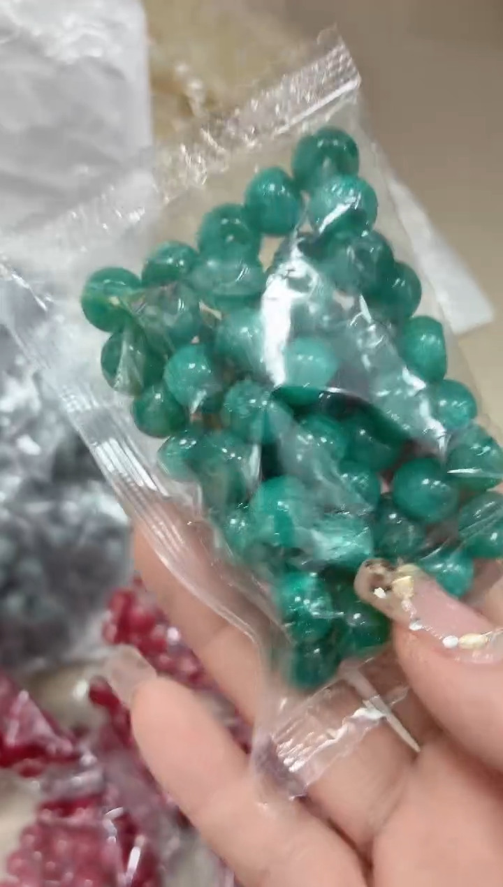 琉璃1517卡10苹果珠1包孔绿色