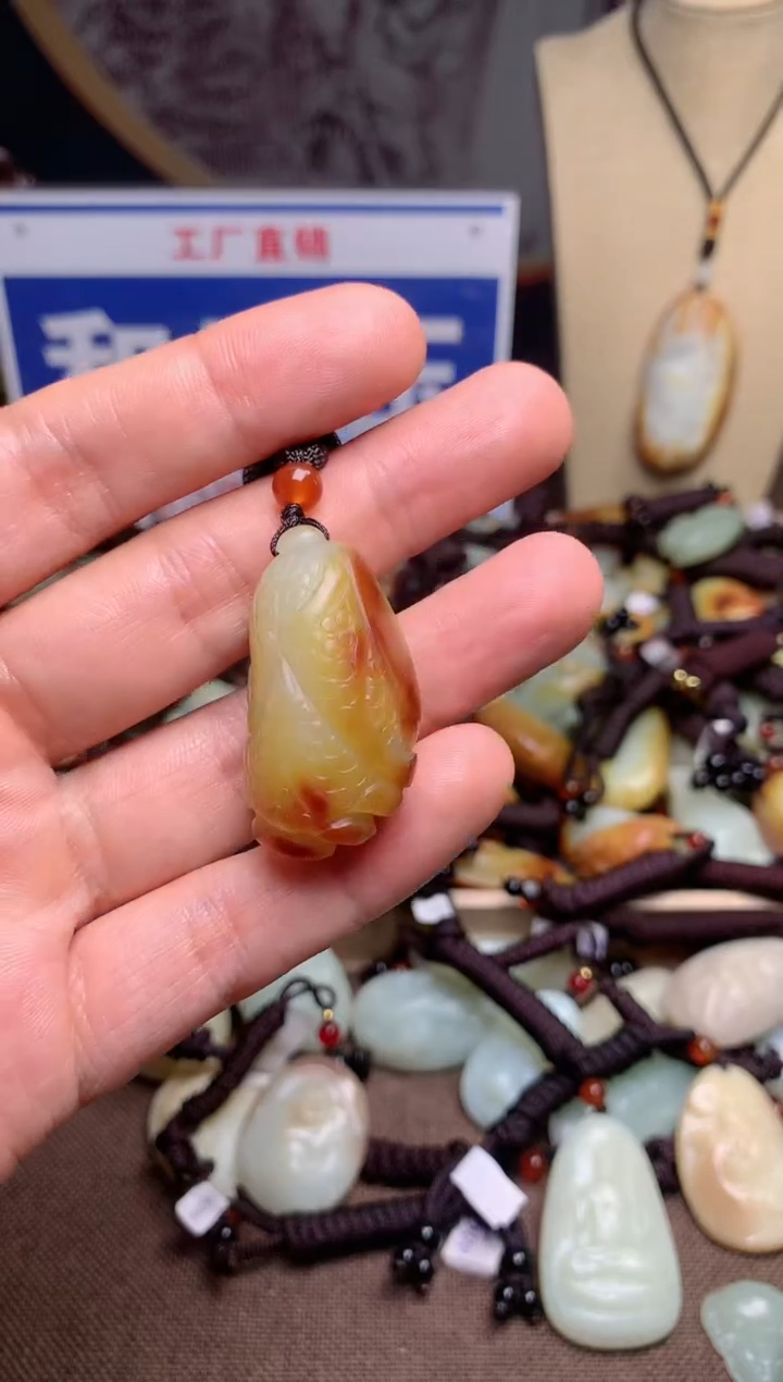 【闪购商品】和田玉颈饰未镶嵌1