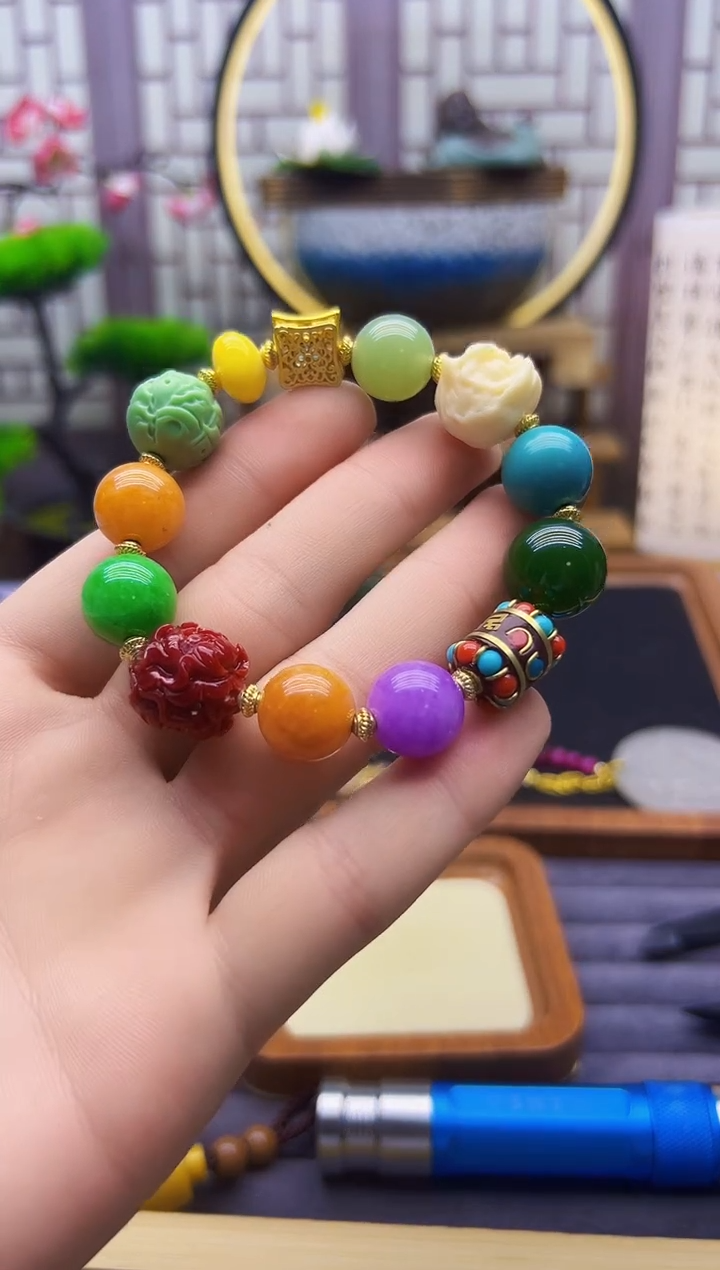 14K金镶嵌手链翡翠S29       