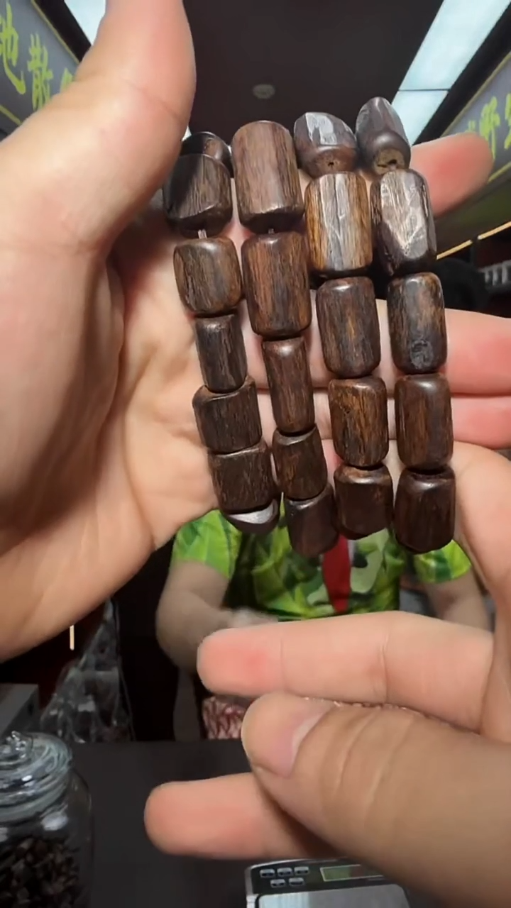 沉香手串73号树心油单圈多样性发一