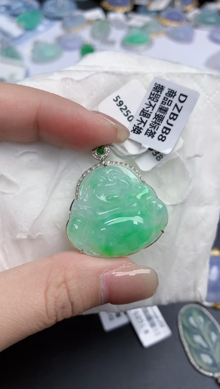 【闪购商品】翡翠颈饰18K金镶嵌天然缅甸翡翠A货