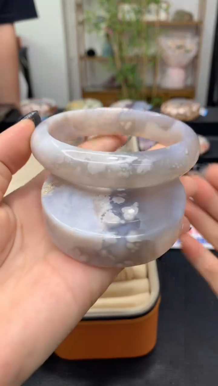 石英质玉手镯未镶嵌C575(64圈赠送镯心)