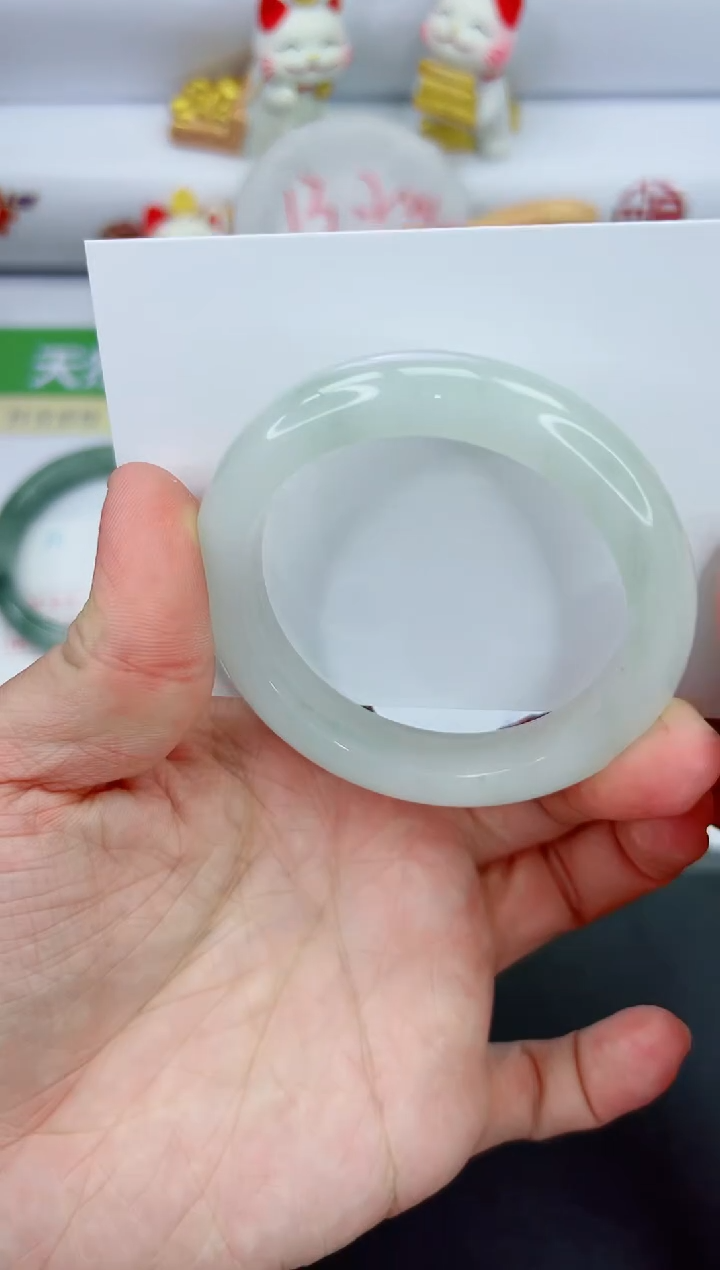 【闪购商品】石英质玉手镯未镶嵌1053-52.3