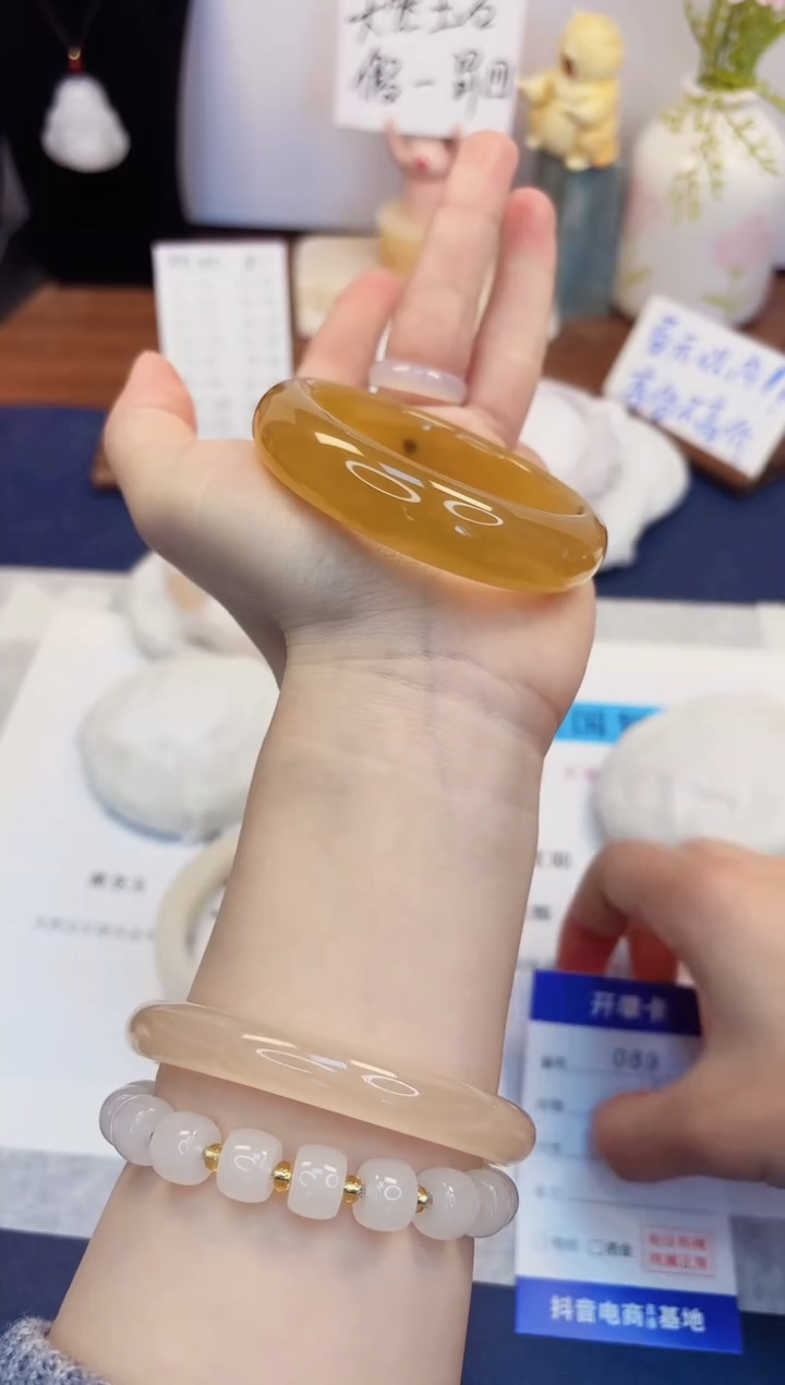 【闪购商品】石英质玉手镯未镶嵌89-财气镯-圈口53