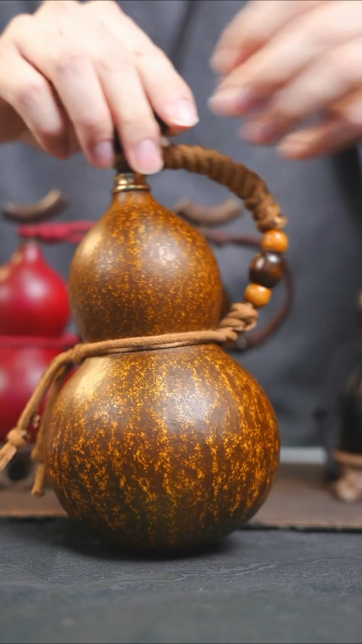 【闪购商品】RG106大漆酒葫芦不包手串及旋转底座