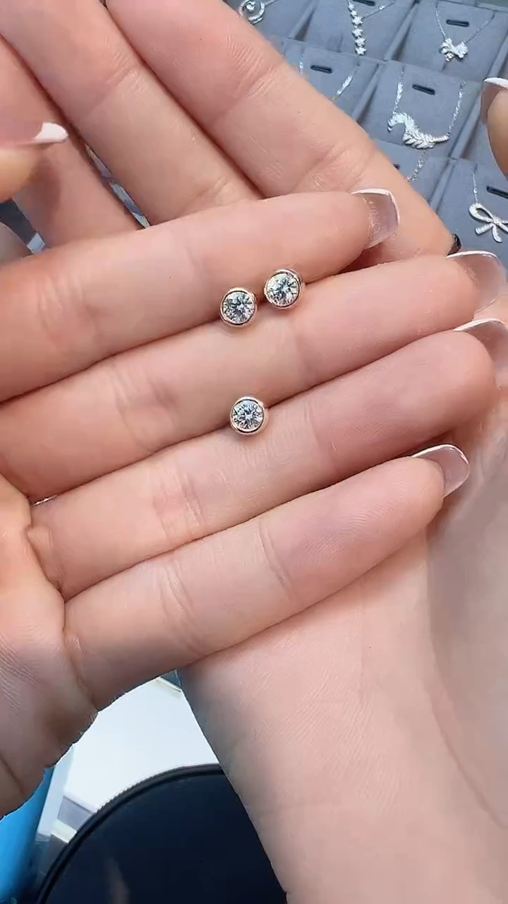 【闪购商品】钻石/18K金镶嵌多样性发一