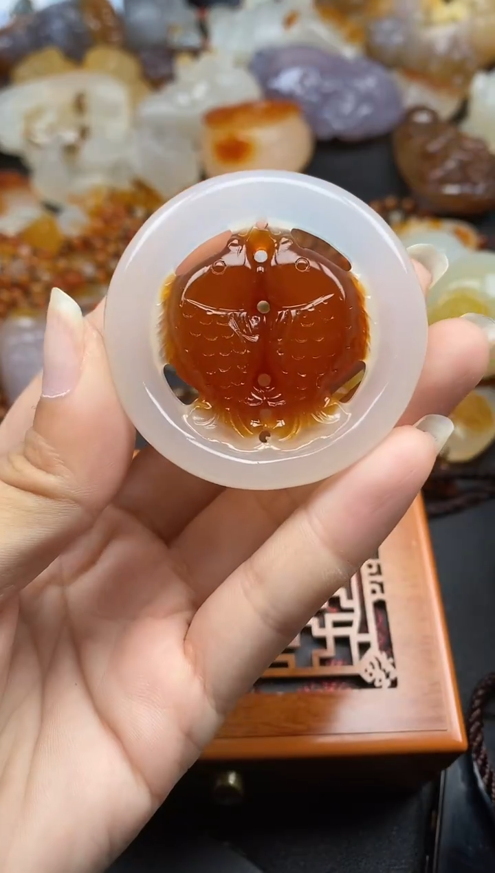 未镶嵌1玛瑙/玉髓善*行ll