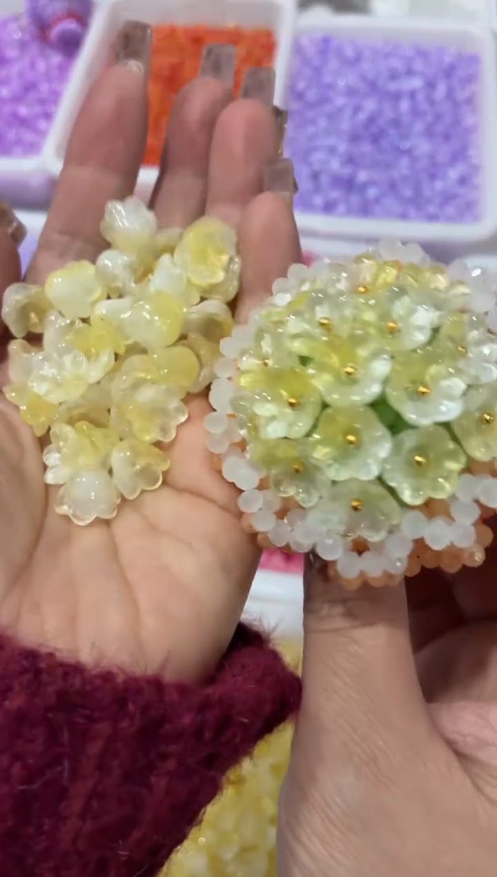 玻璃22018铃兰花100颗装鹅黄色