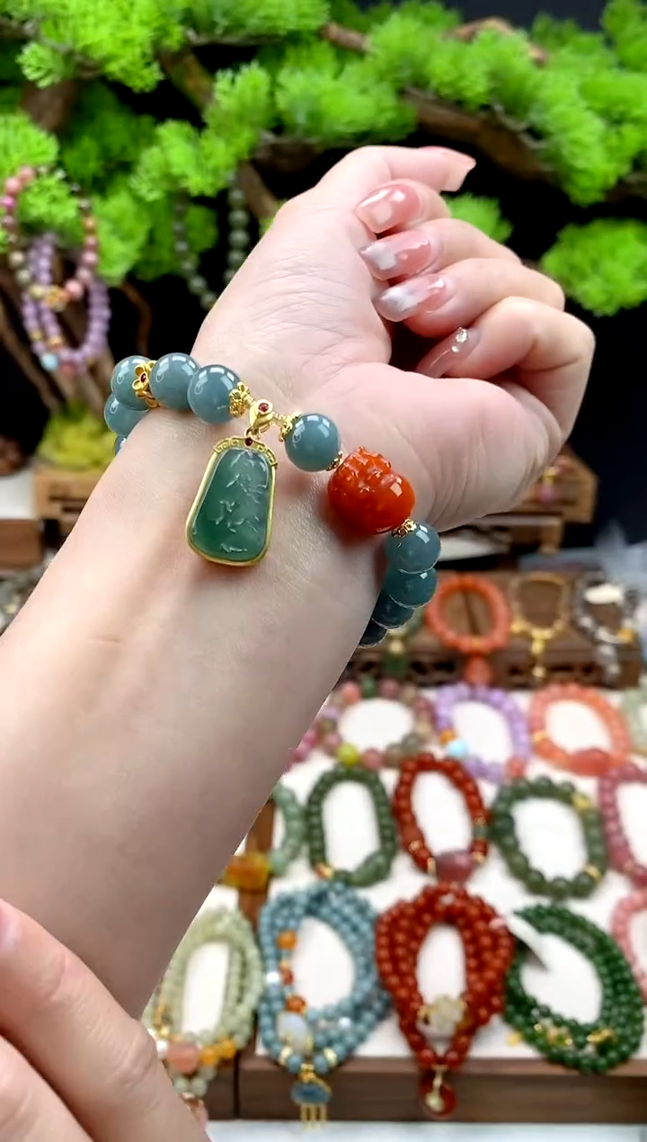 【闪购商品】翡翠手饰未镶嵌牌子