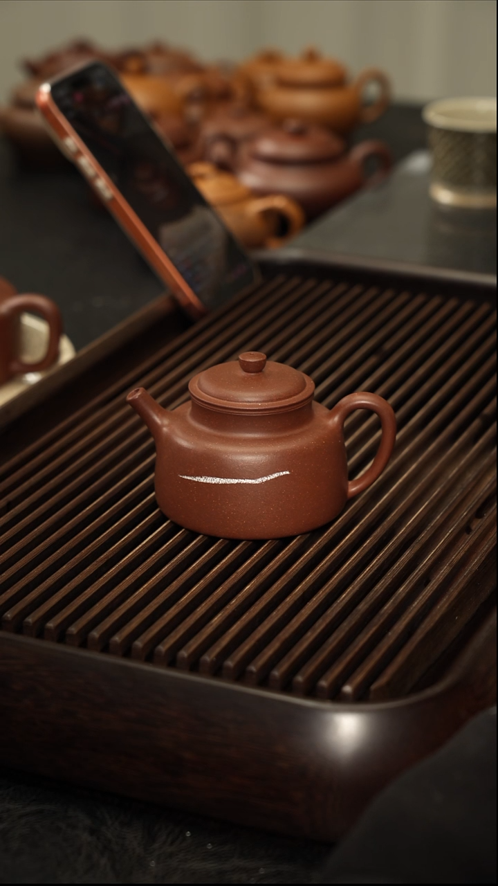 茶壶紫砂开心一下的瑕疵言心壶