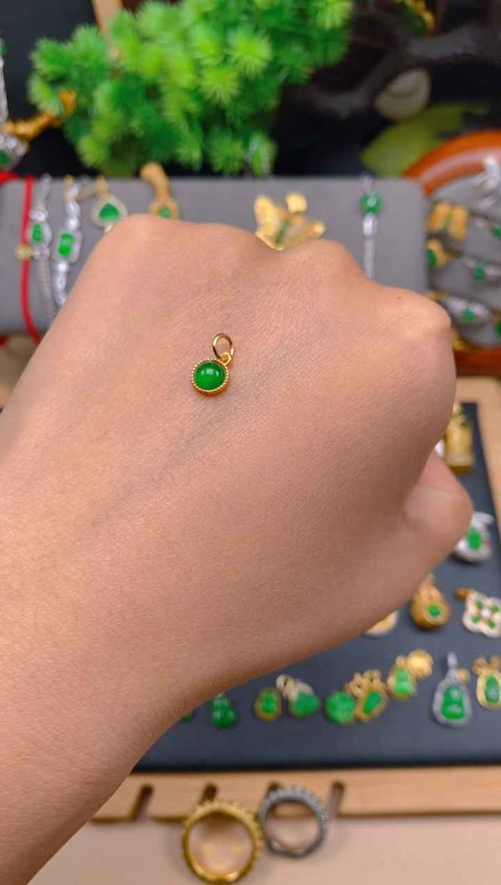 吊坠(不含链)银S925镶嵌翡翠蛋面小提溜