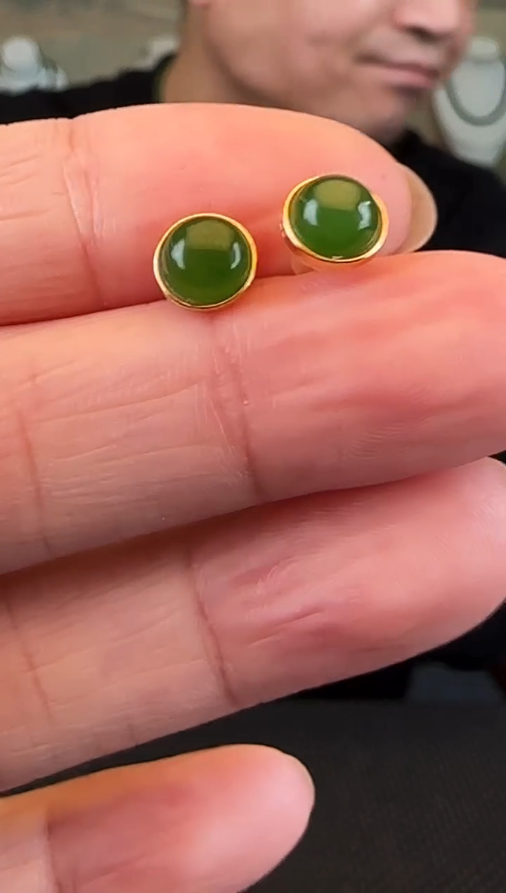 银S925镶嵌和田玉耳饰圆形蛋面