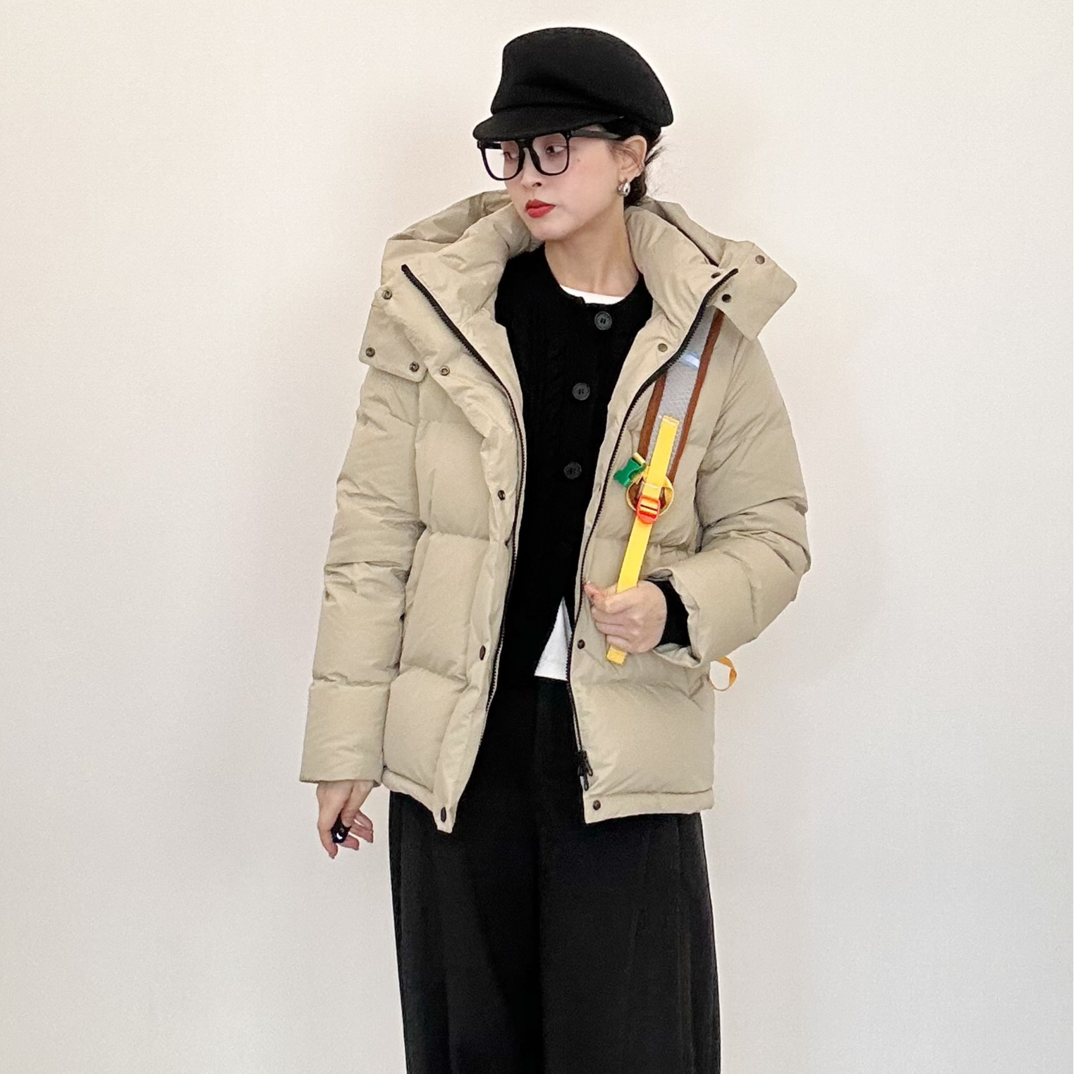 三千营2025年冬装新品95白鸭绒女短款显瘦气质外套收腰羽绒服防风