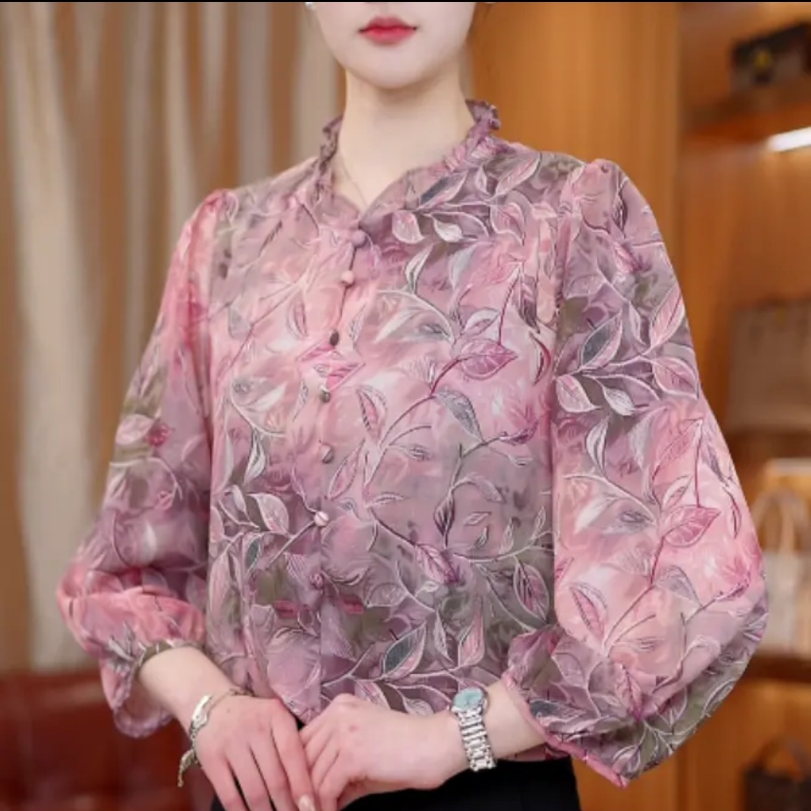 {早春上新}气质显瘦粉色树叶七分袖上衣