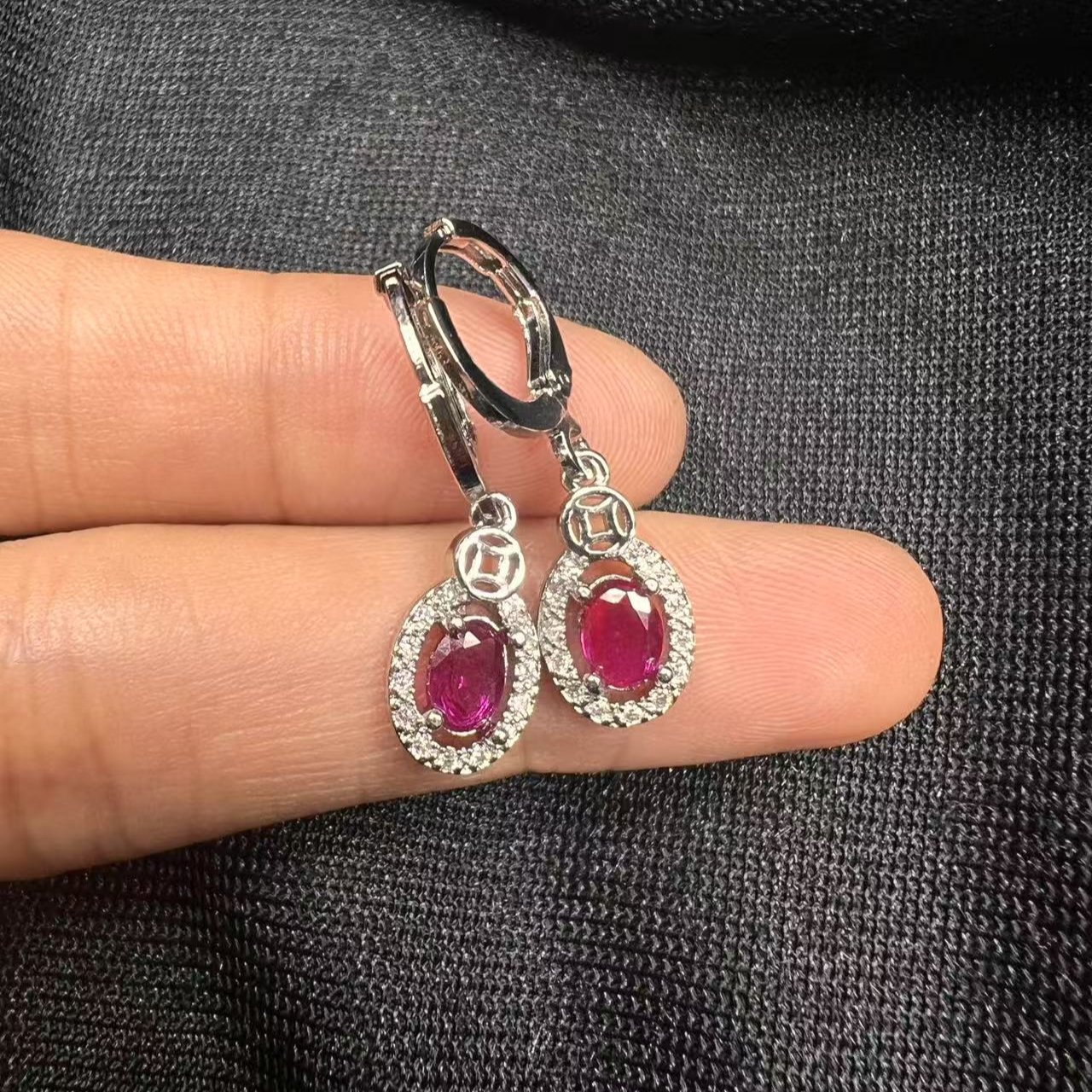 合金合成锆石耳饰 【高端潮玩】合成培育红宝戒指-气质显白40