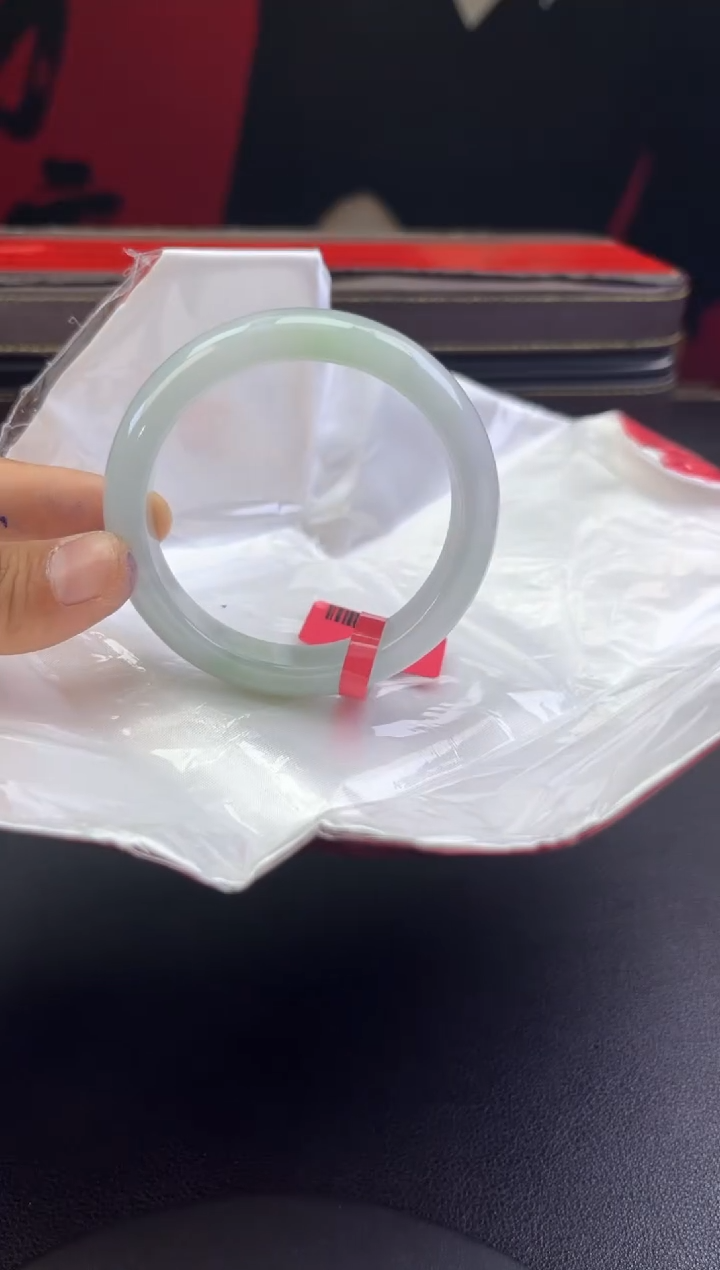 【闪购商品】翡翠手镯未镶嵌翡翠手镯11