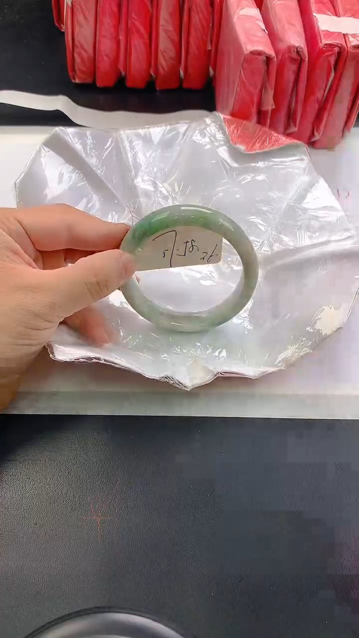 未镶嵌手镯翡翠36