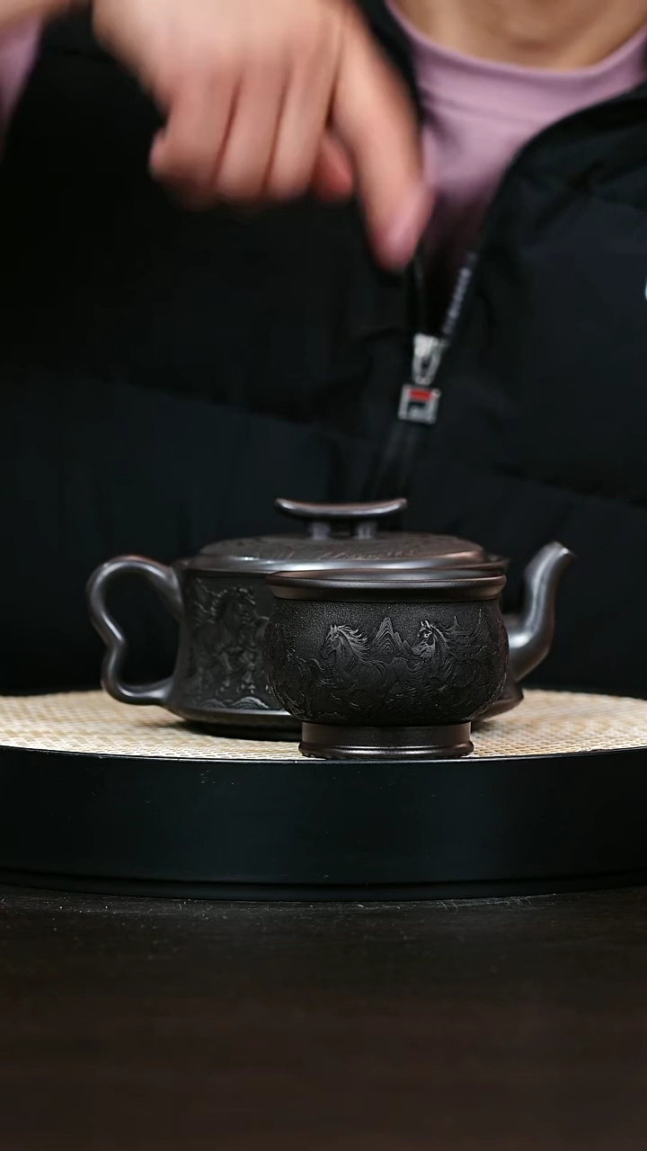 茶壶紫砂S级石黄金马玉堂周盘500cc