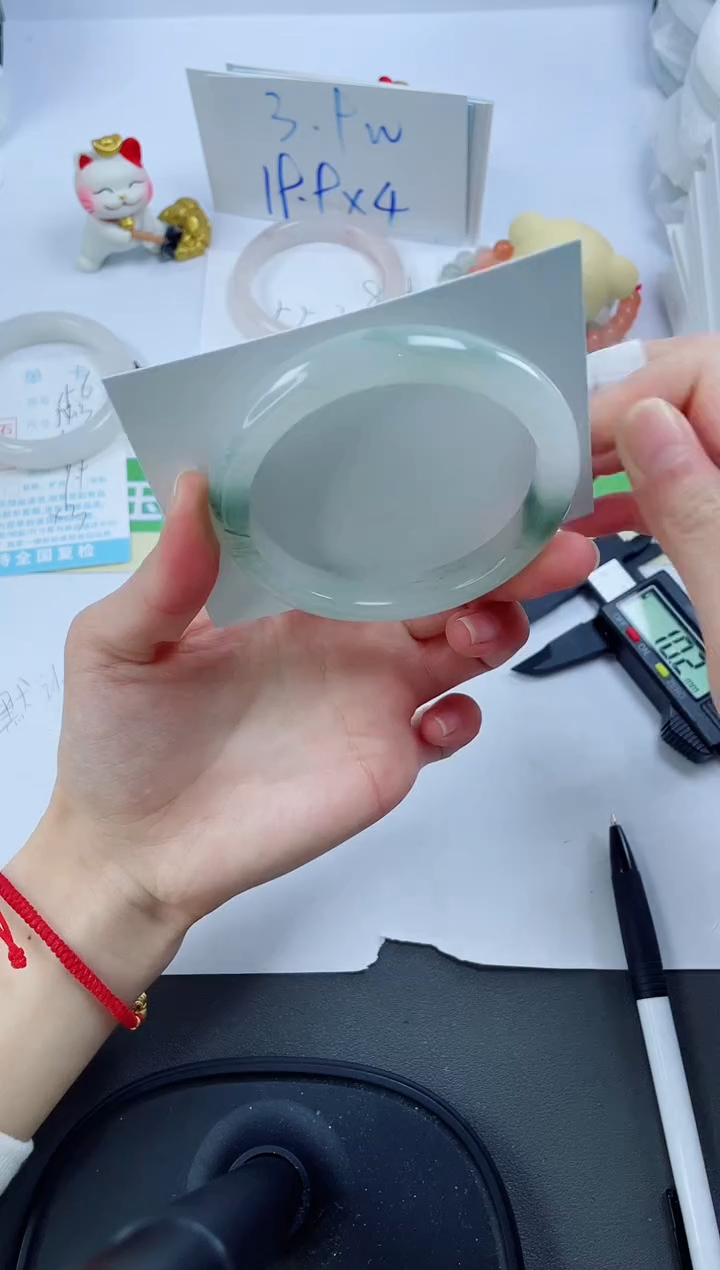 【闪购商品】石英质玉手镯未镶嵌157-60.8