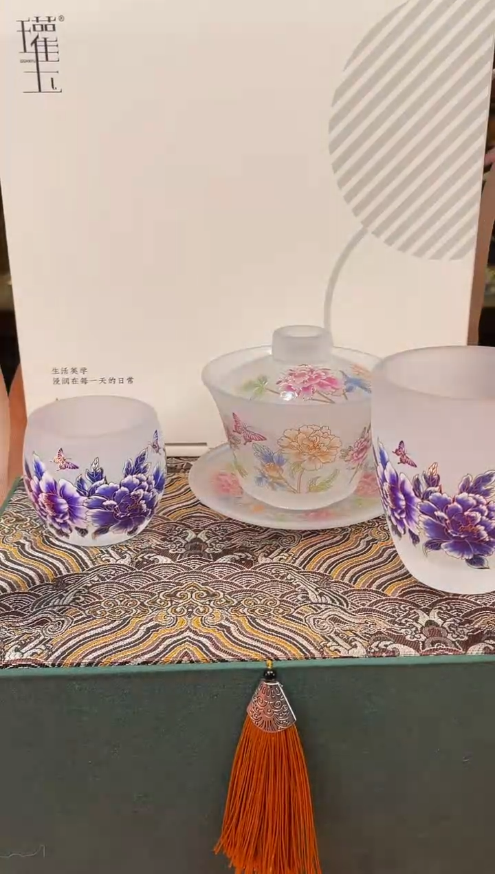 【闪购商品】水晶国色天香中式三才盖碗        