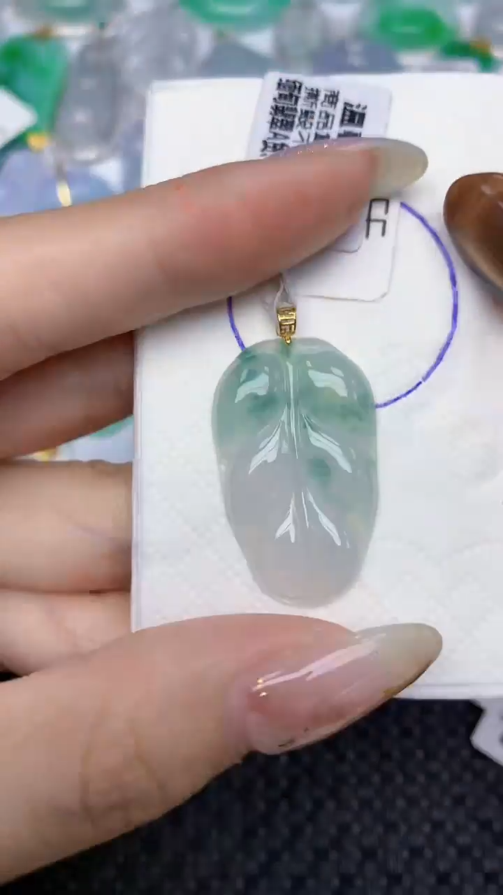 颈饰18K金镶嵌翡翠天然缅甸翡翠a货百元以上9元证书费自理