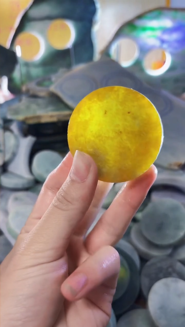 【闪购商品】翡翠颈饰未镶嵌A货白谭1504